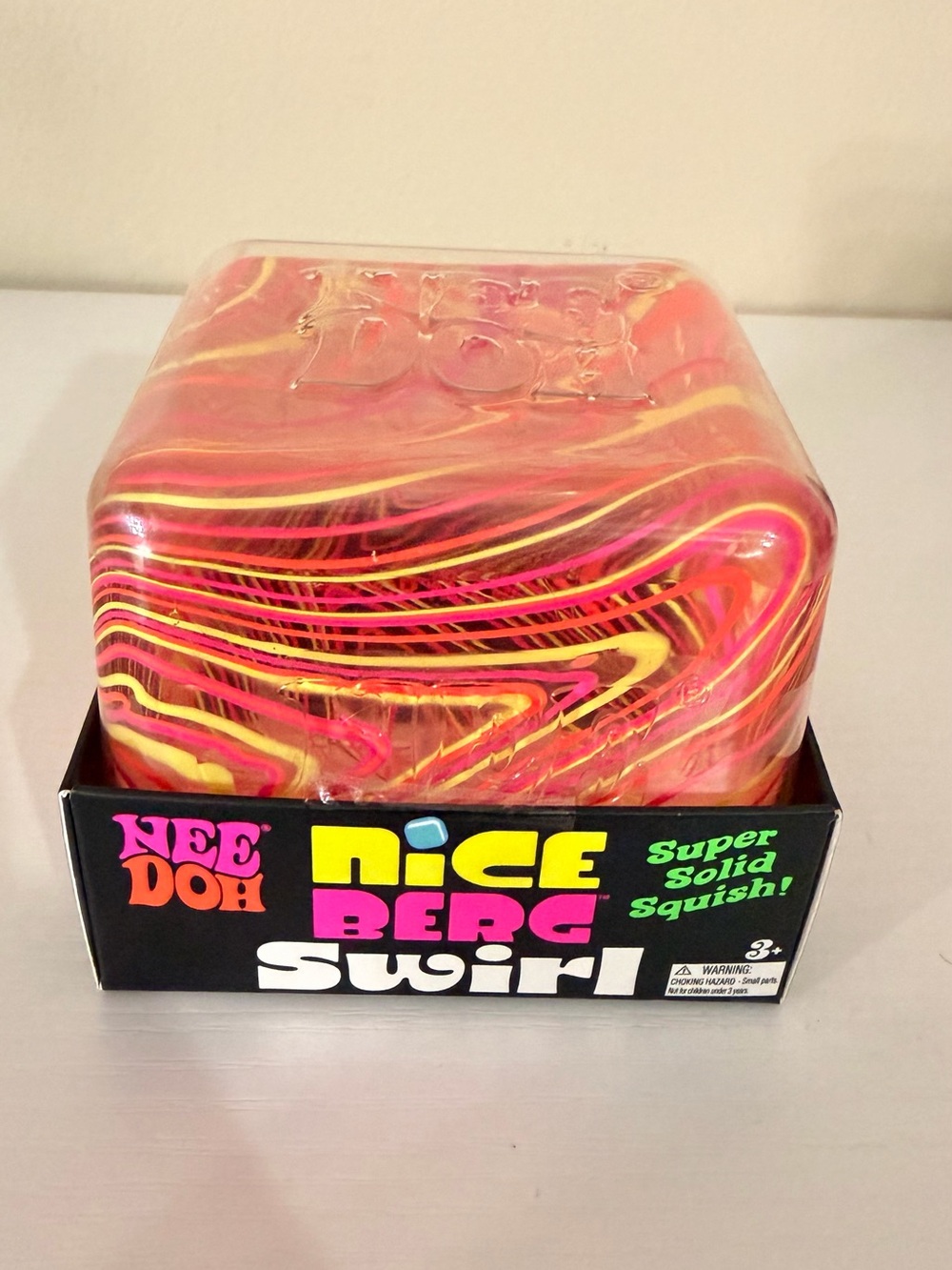 NeeDoh Nice Berg Swirl Super Solid Squish! - Pink & Yellow